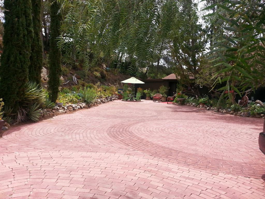 Rainbow Guest House Fallbrook Extérieur photo