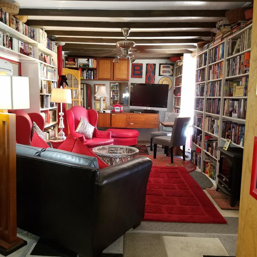 Rainbow Guest House Fallbrook Extérieur photo